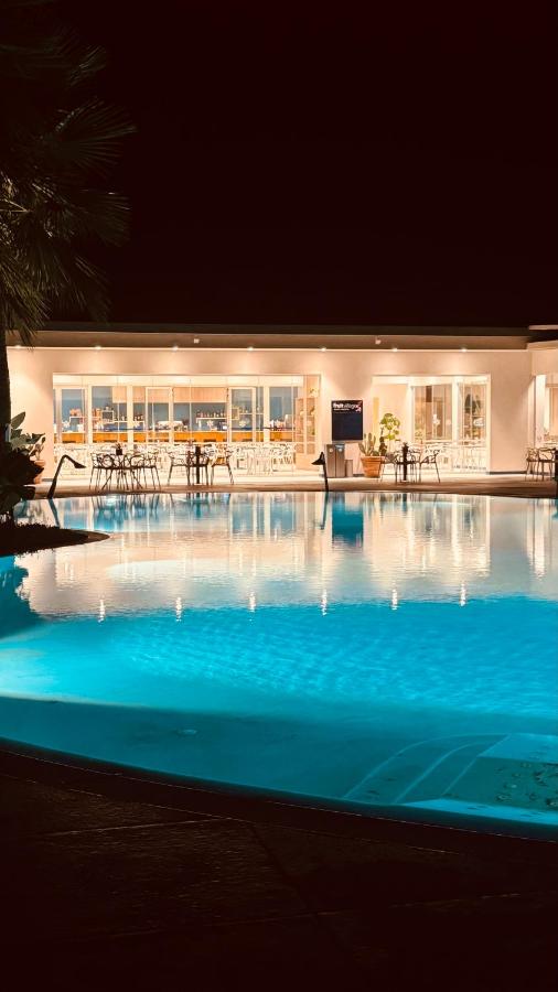 Pet Friendly Coral Beach Paestum