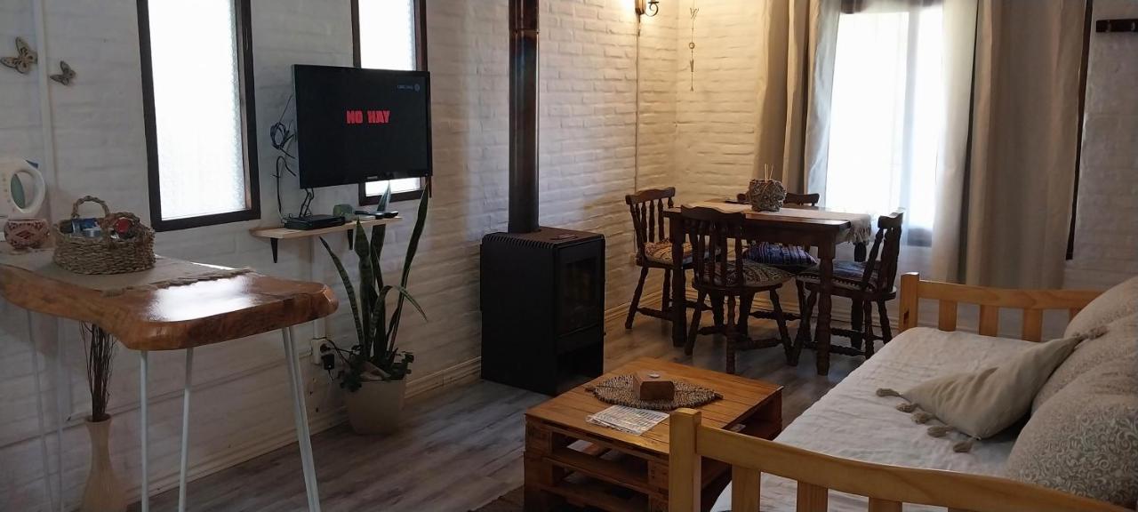 Gotas de Rocio Solo con seña - B&B Piriápolis