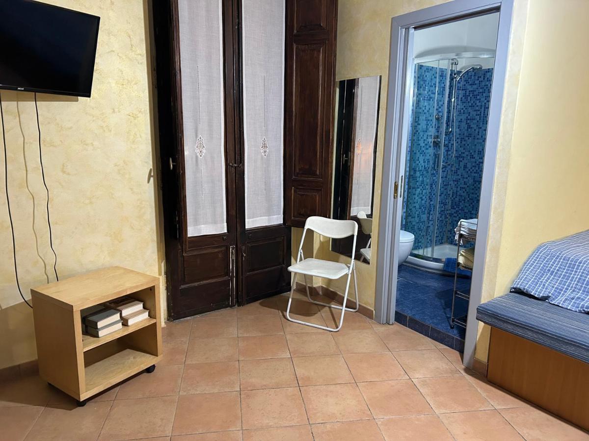 B&B L’Angolo sulla Piazza - B&B Mirabella Imbaccari