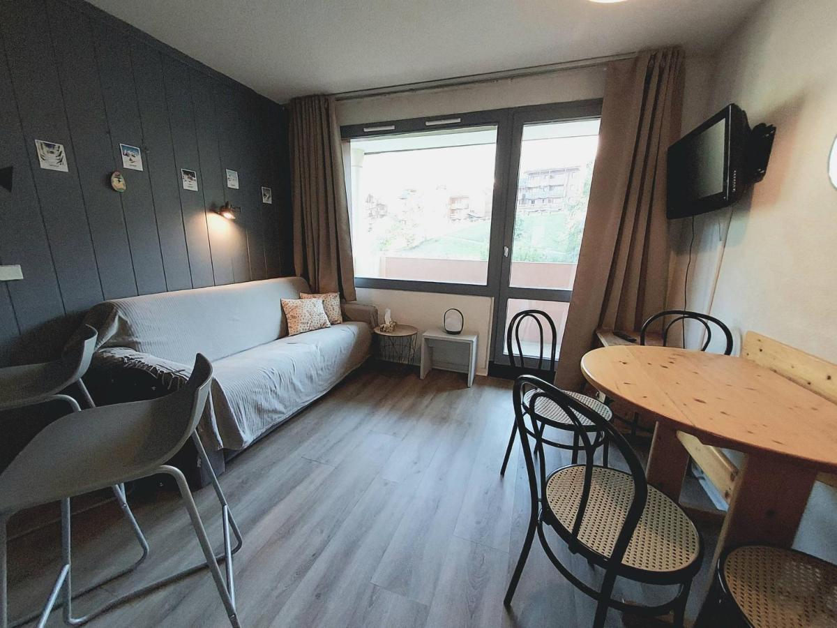 Appartement ensoleillé près des pistes pour 4 à Valmorel - Chambres d'hôtes Valmorel