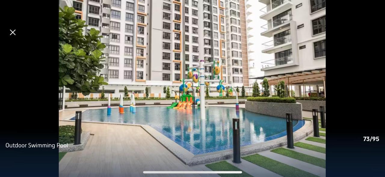 K Avenue Condo by Bayu Homestay - B&B