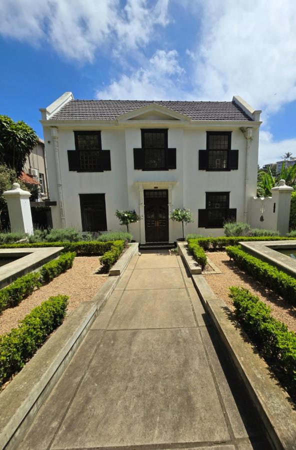 Isoyi on Innes - B&B Durban