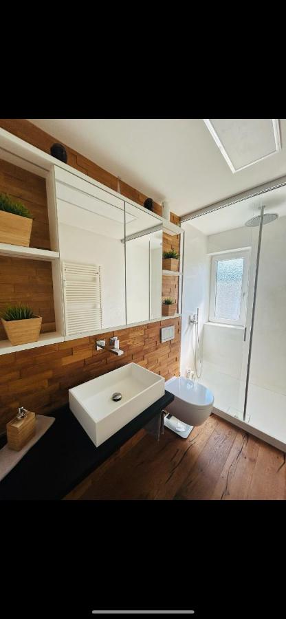 Airwood living - Ferienwohnung Hügelsheim
