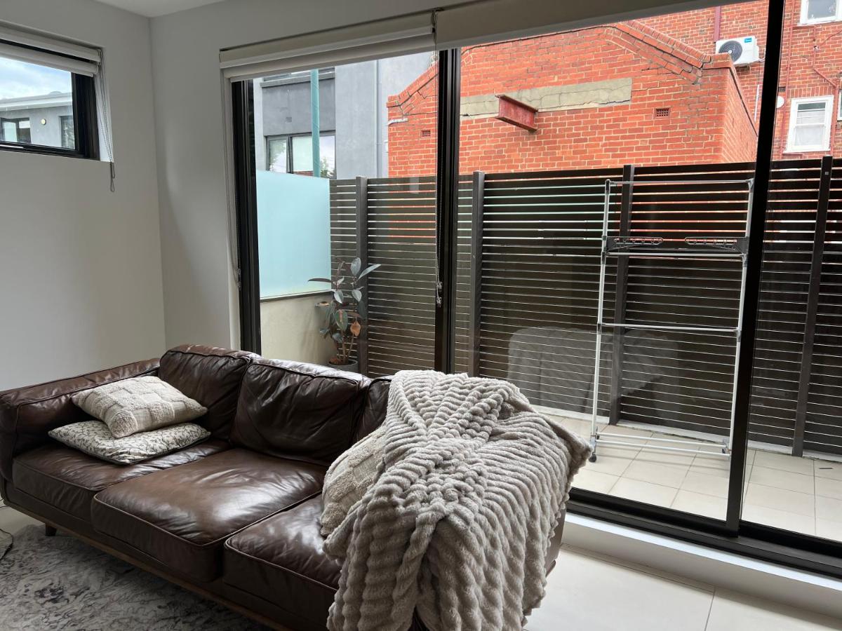 St Kilda Sanctuary in the Tranquil Surrounds of the Botanical Gardens - Ferienwohnung