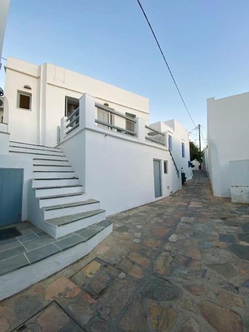 Artemonas White Escape - Chambres d’hôtes Apollonía