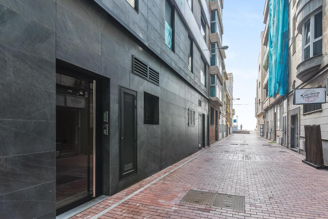 Home for the Digital Nomads Next to the Beach - B&B Las Palmas de Gran Canaria