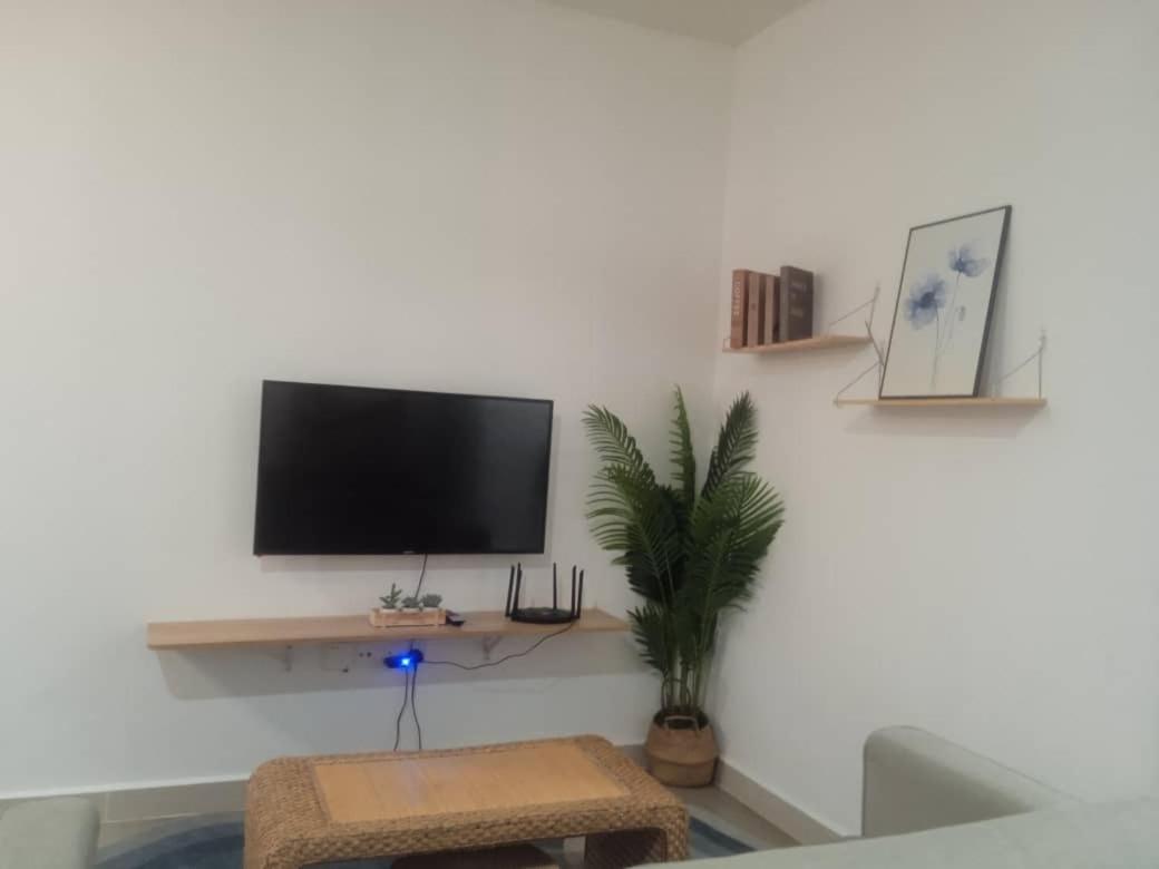 The Shore Seaview - B&B Kota Kinabalu