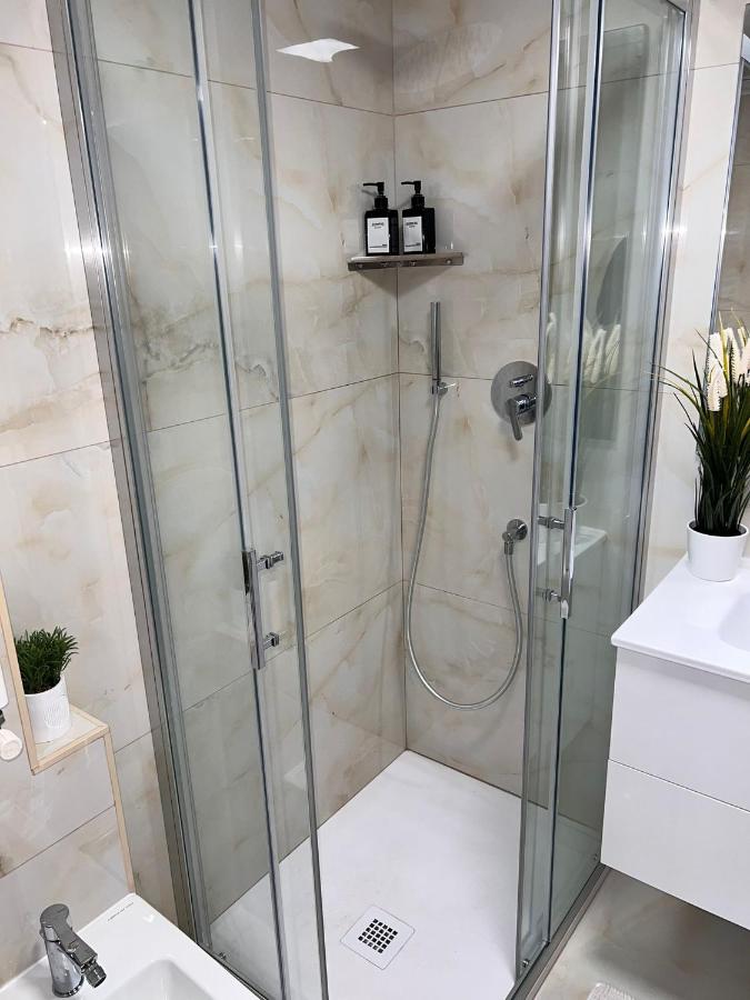 Candelor House - Apartment & Garden Trastevere - Chambres d’hôtes Rome