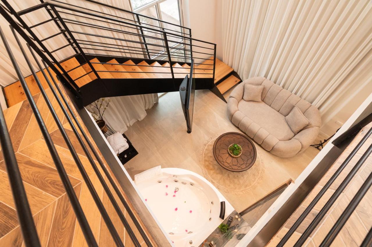 King Suite with Spa Bath