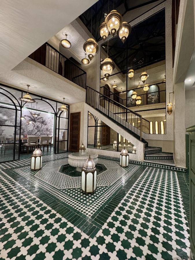 Privatized Diamond House (Three bedrooms & Spa)