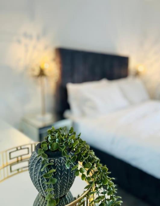 Luxury Home 2bed City Centre - Ferienwohnung