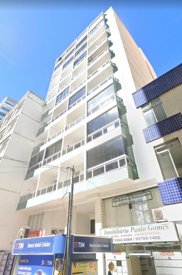 Apartamento Pertinho do Mar - Praia das Castanheiras - Centro - Melhor localização - Com Wi-Fi - B&B