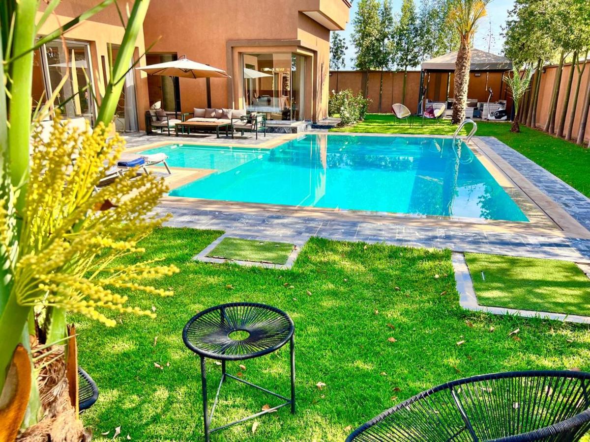 Villa avec piscine et jardin - Ferienwohnung Marrakesch
