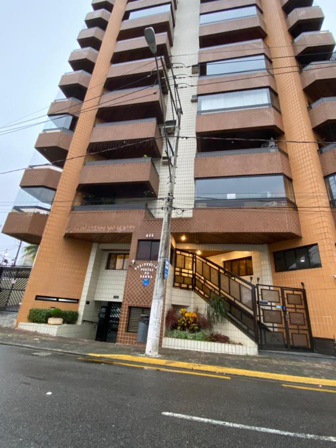 Apto Na Guilhermina Garagem e ar condicionado - B&B