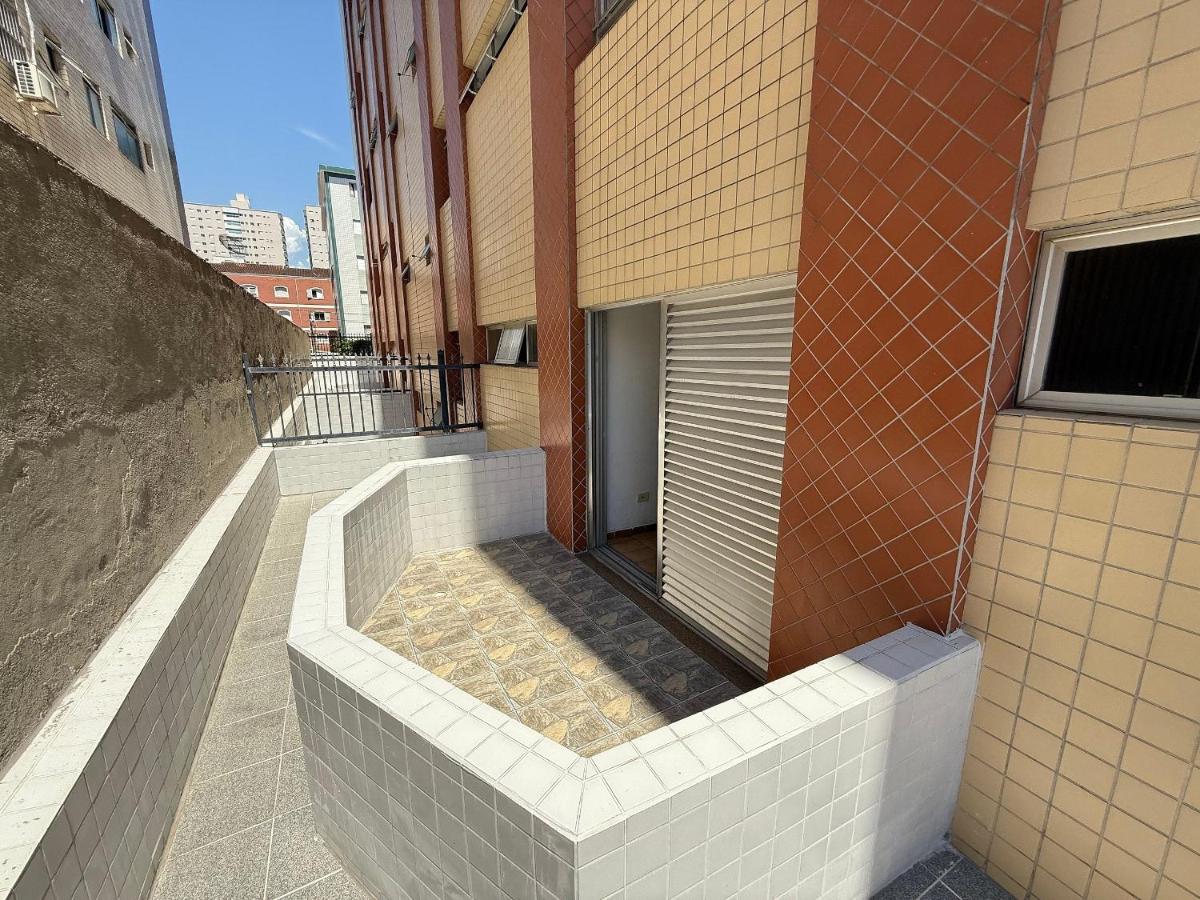 Pé na Areia Praia do Canto do Forte IV - B&B Praia Grande