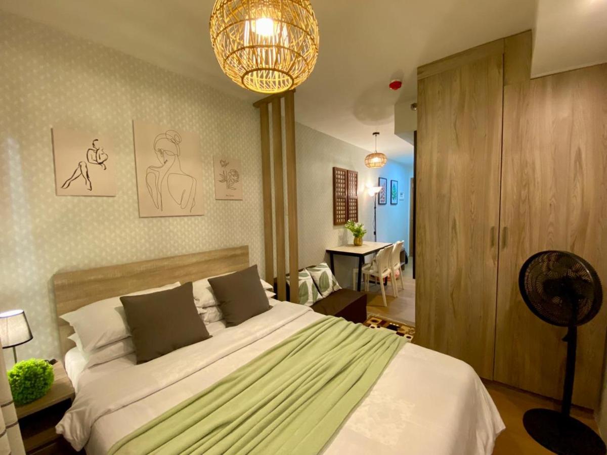 Pine Suites Staycation at Tagaytay - B&B