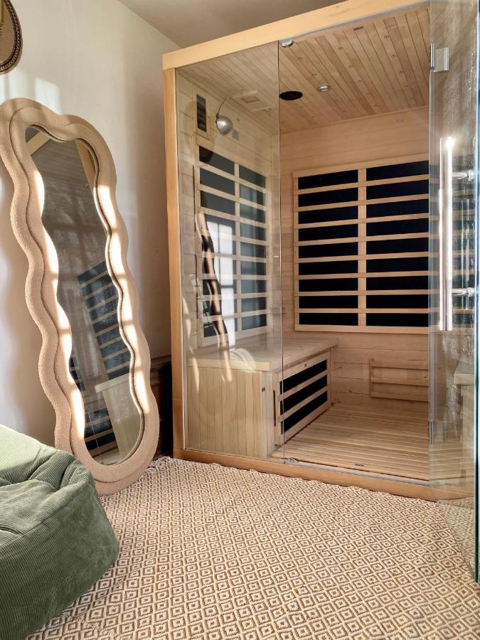 Maison pour 15 personnes - Piscine - 50 min /Paris - B&B Poigny-la-Forêt