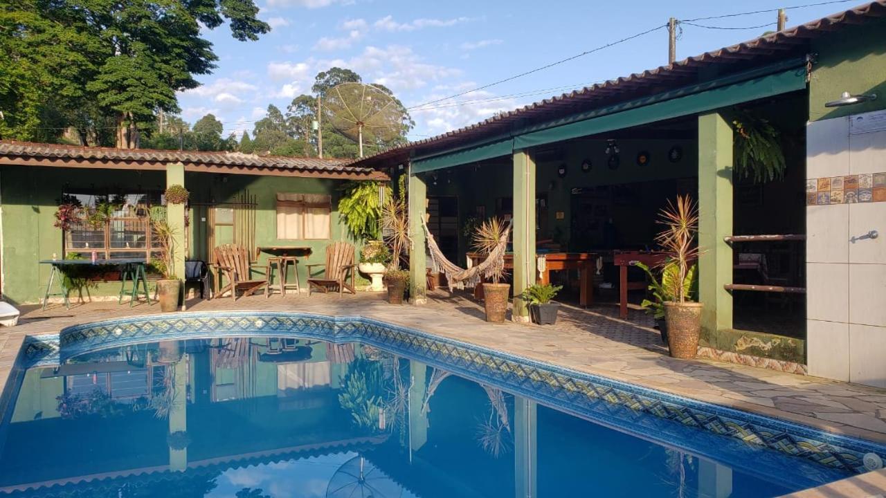 Rancho Araman Chácara Ibiúna c/ piscina e lago - B&B