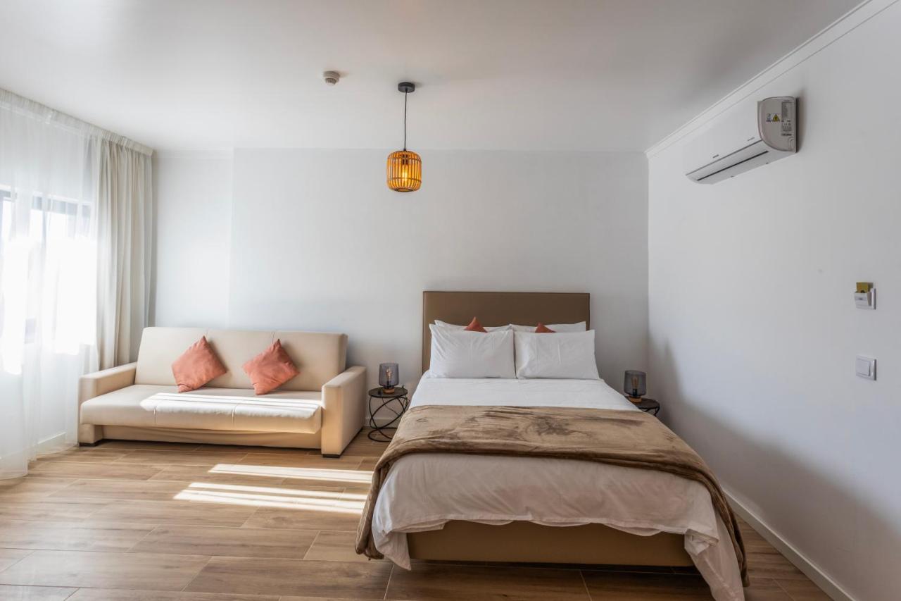 Vierbettzimmer mit eigenem Bad