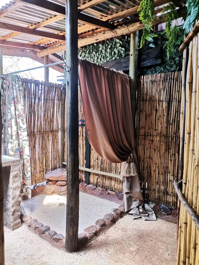 Hartbeespoort Cara-glamping self-cater units - Chambres d’hôtes