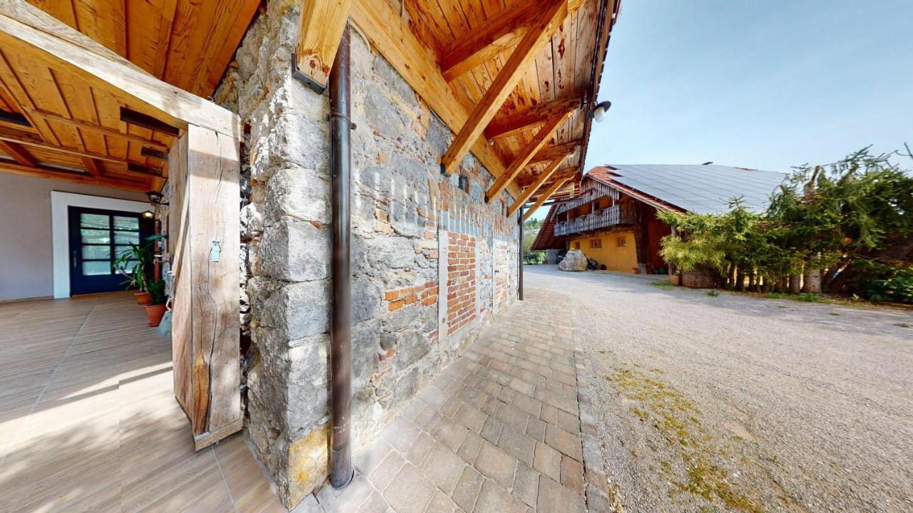 Superior One-Bedroom Apartment with Terrace, Sauna and Hot Tub