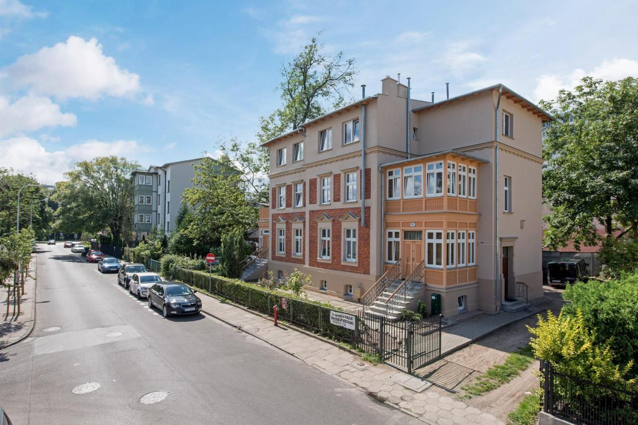 NEMO - Apartamenty premium z parkingiem - blisko plaży - by Lion Apartments Sopot - Chambres d'hôtes Sopot