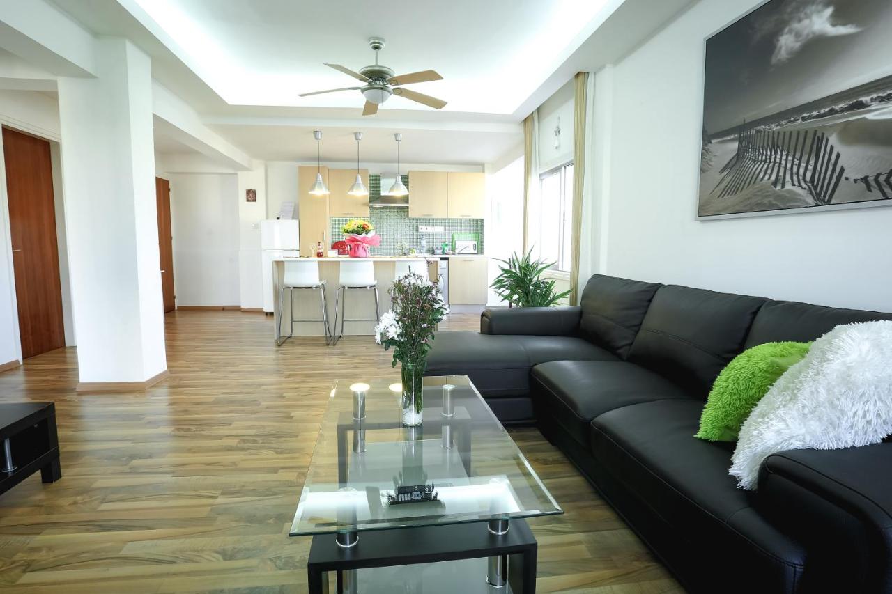 Large One-Bedroom Apartment
