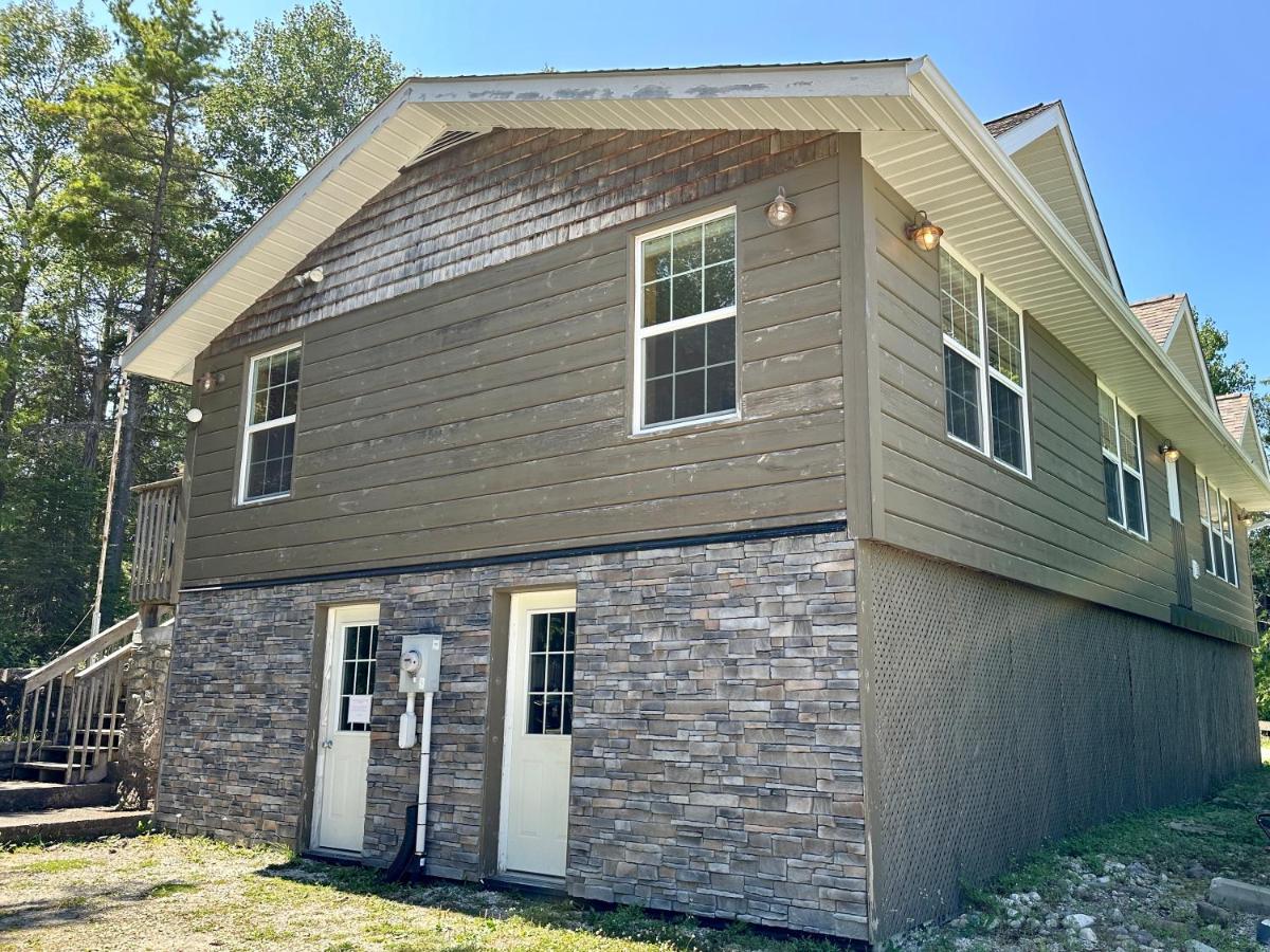 Holly's Cottage