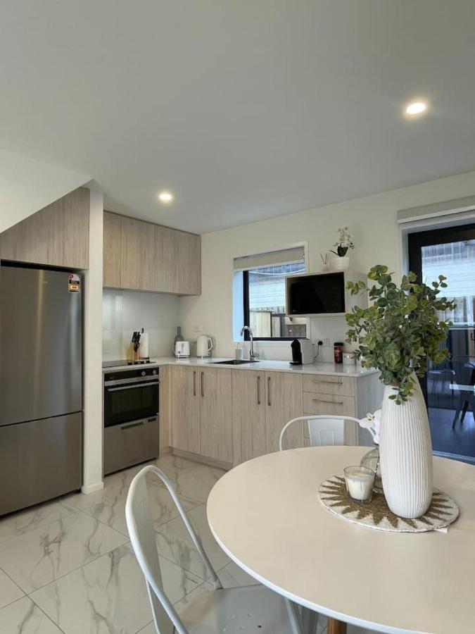 CBD Apartment 4 - 2 Bed 2 Bath - Bed and Breakfast Christchurch