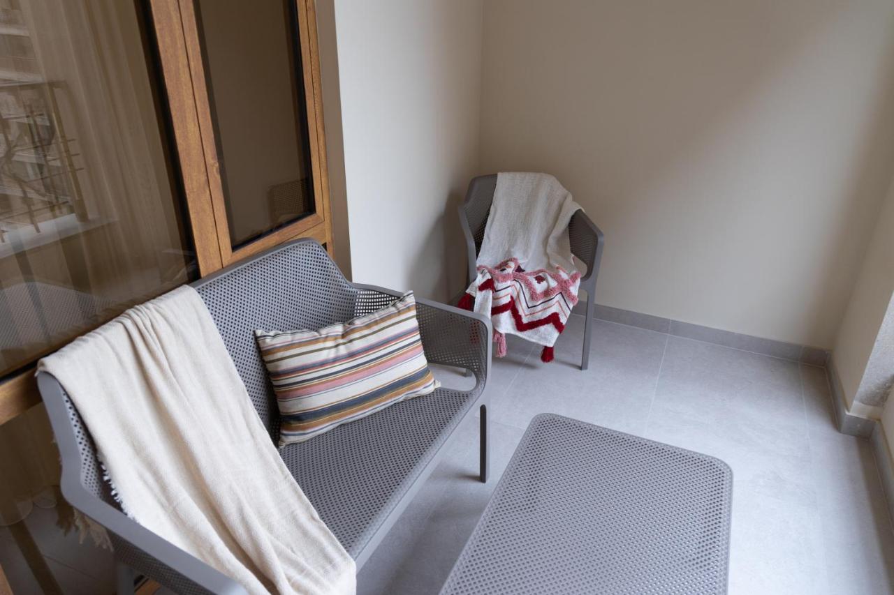 Apartment mit 2 Schlafzimmern und Balkon
