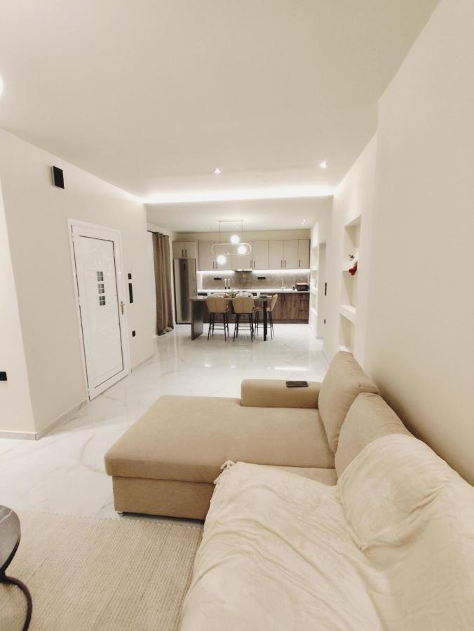 Ghini venes - Καλώς ήλθες - B&B Trikala