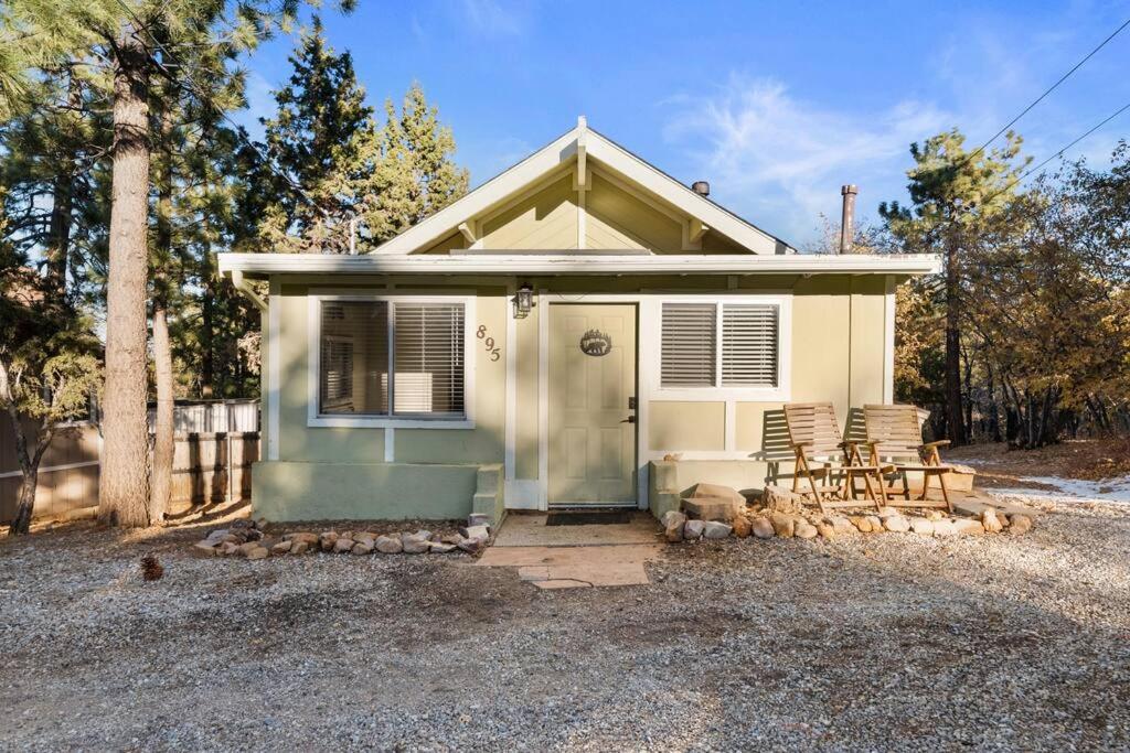 The Beary Cozy Cabin, Huge Snow Play Area! - Ferienwohnung Sugarloaf