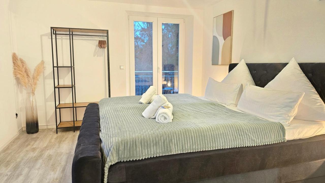 Design-Apartment II Boxspring I Nespresso I Balkon I Basel 10 km I Tiefgarage - B&B