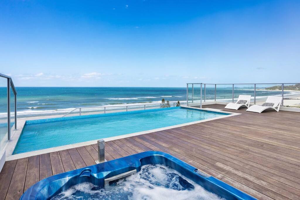 Ocean View Luxury in Periscope - B&B Gold Coast
