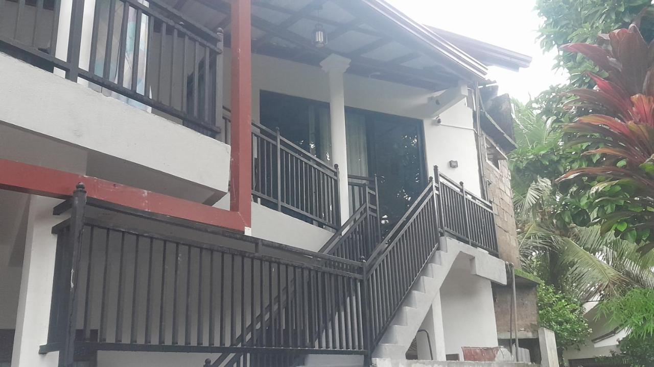 Sanju's Homestay - B&B