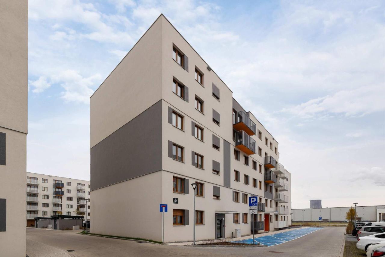 Luksusowy, Klimatyzowany Apartament w Krakowie z Biurkiem i Parkingiem by Renters Prestige - B&B