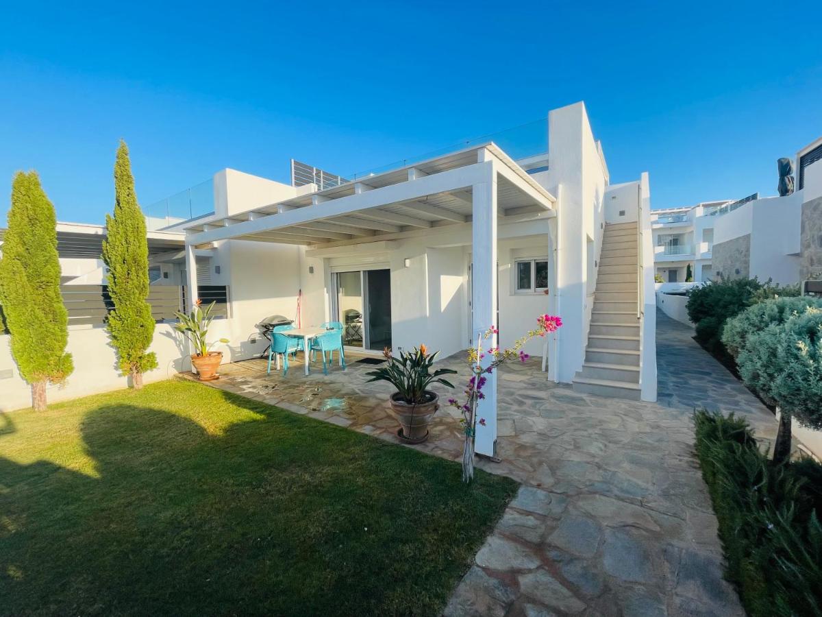 Makrigialos Long Beach Villa 5 - B&B