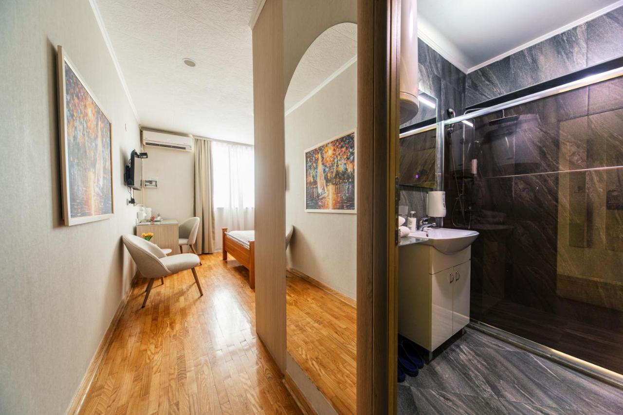 Double Room - Smoking