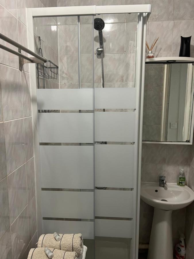 Appartement T2 cosy et lumineux au cœur de Paris12 - B&B