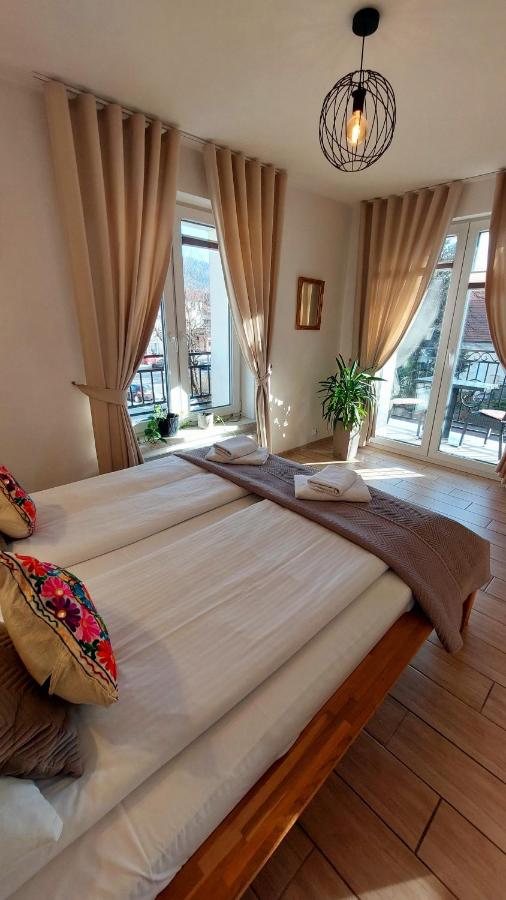 One-Bedroom Apartment with Balcony and Mountain View  