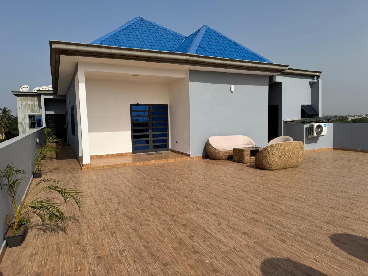 BLUHEN À PARTs - Chambres d’hôtes Cotonou