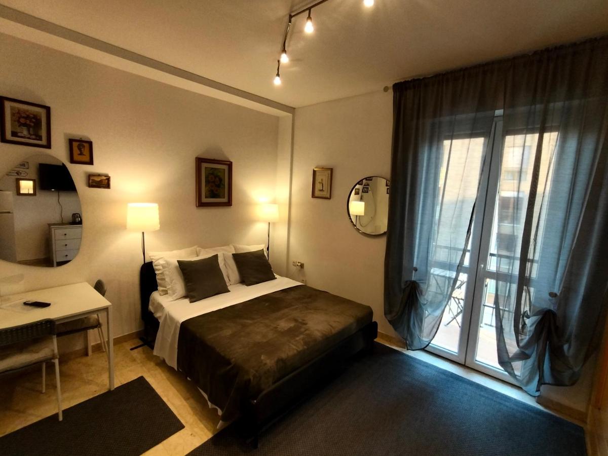 Studio with Balcony