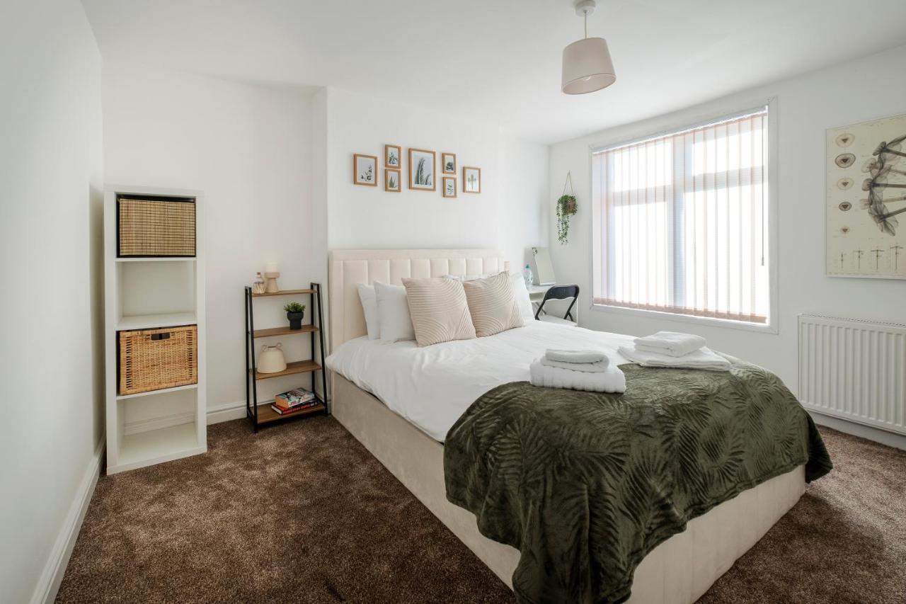 Coventry Business Stay House - B&B Walsgrave on Sowe
