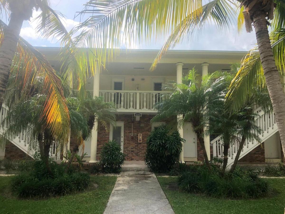 Key Biscayne Beach Vacation - B&B Miami