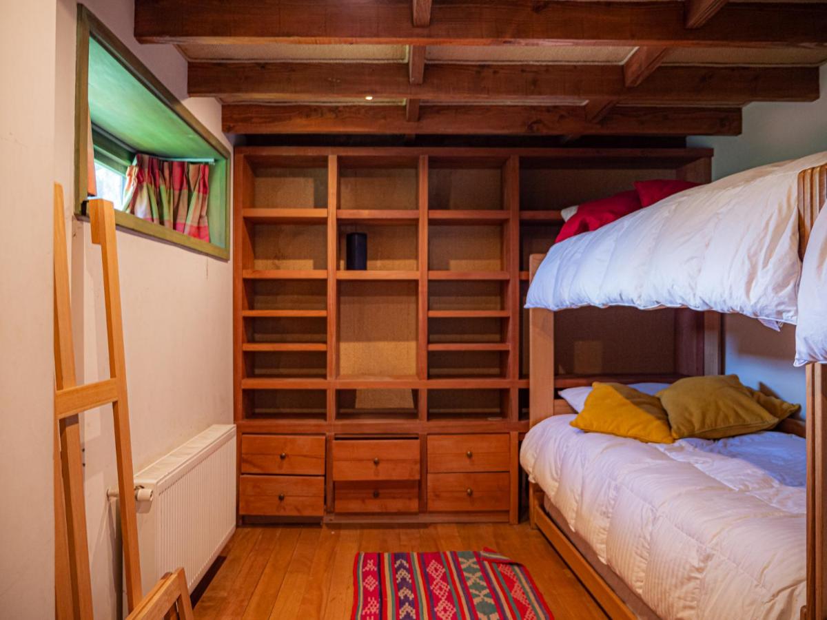 Posto Letto in Dormitorio con 4 Letti 