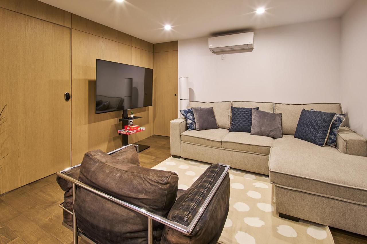 Modern 2 Bedroom Retreat in Downtown Manhattan - B&B New York
