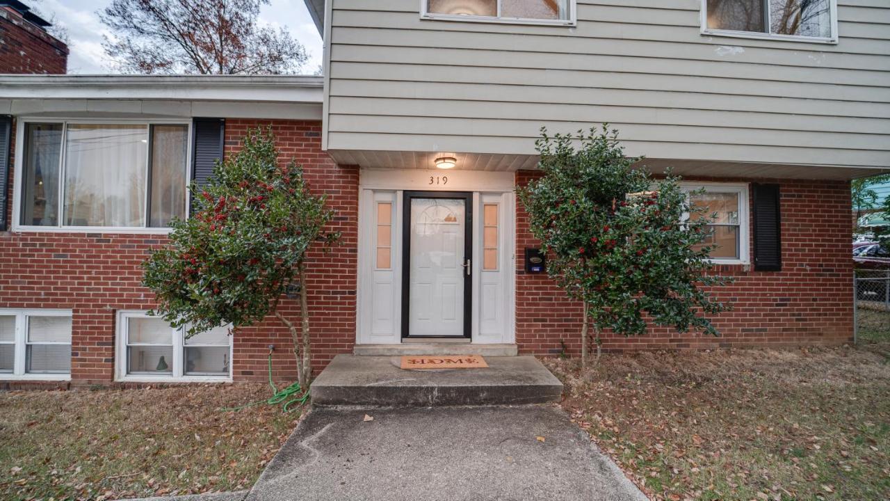Gorgeous 5BR & 3BA Spacious Home 2 minutes from MGM - B&B