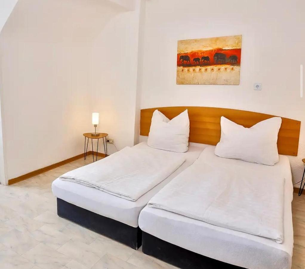 Danis Schlossschänke Simmern - Ferienwohnung