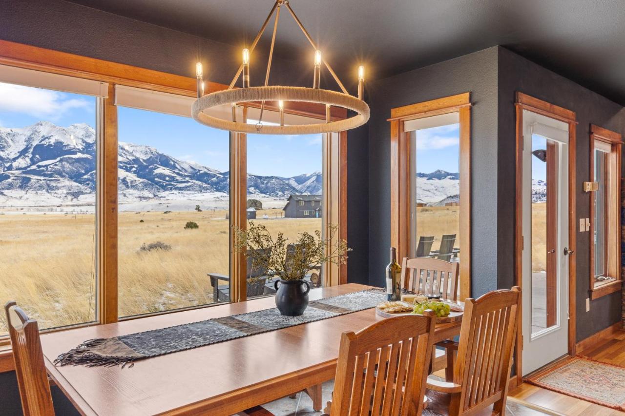30 Miles To Yellowstone Hot Tub Game Room Ac - B&B
