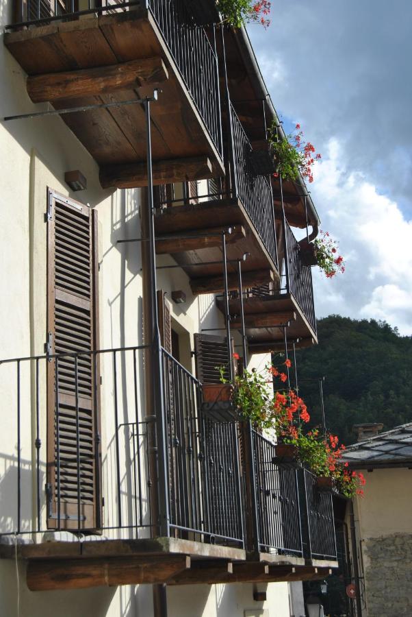 Chambre Double ou Lits Jumeaux avec Salle de Bains Privative
